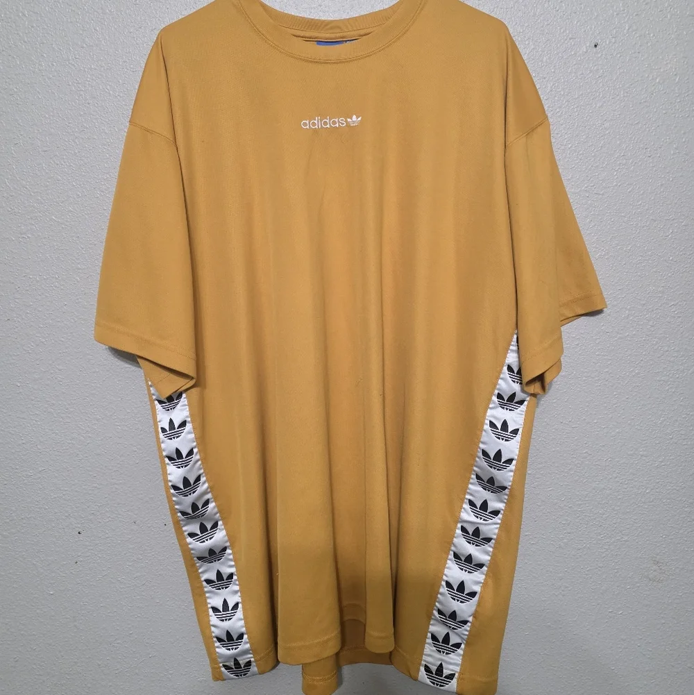Adidas Men's Mustard T-Shirt